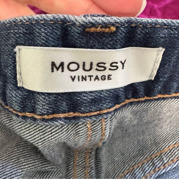 Moussy Vintage Straight Leg Jeans - Picture 6 of 11